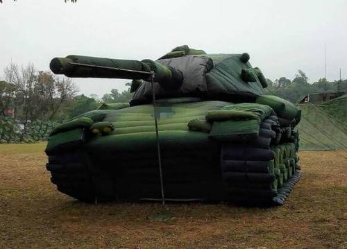 陆川军用坦克模型